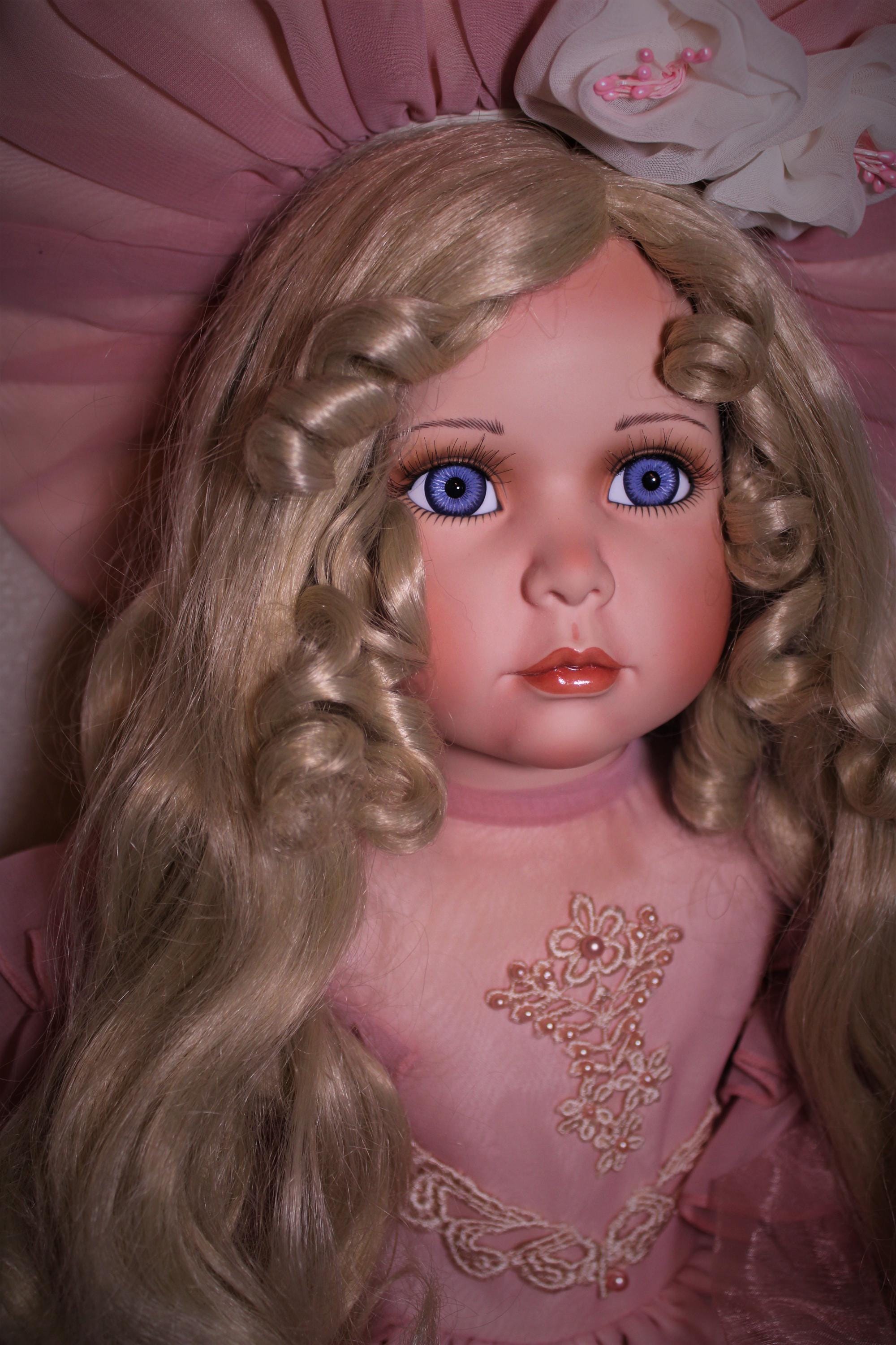 Magdalen Haunted Doll - Positive Spirit - Past Life Connection, Lightworker, Spiritual Growth, Healer, Spirit Guide -  LunasINN