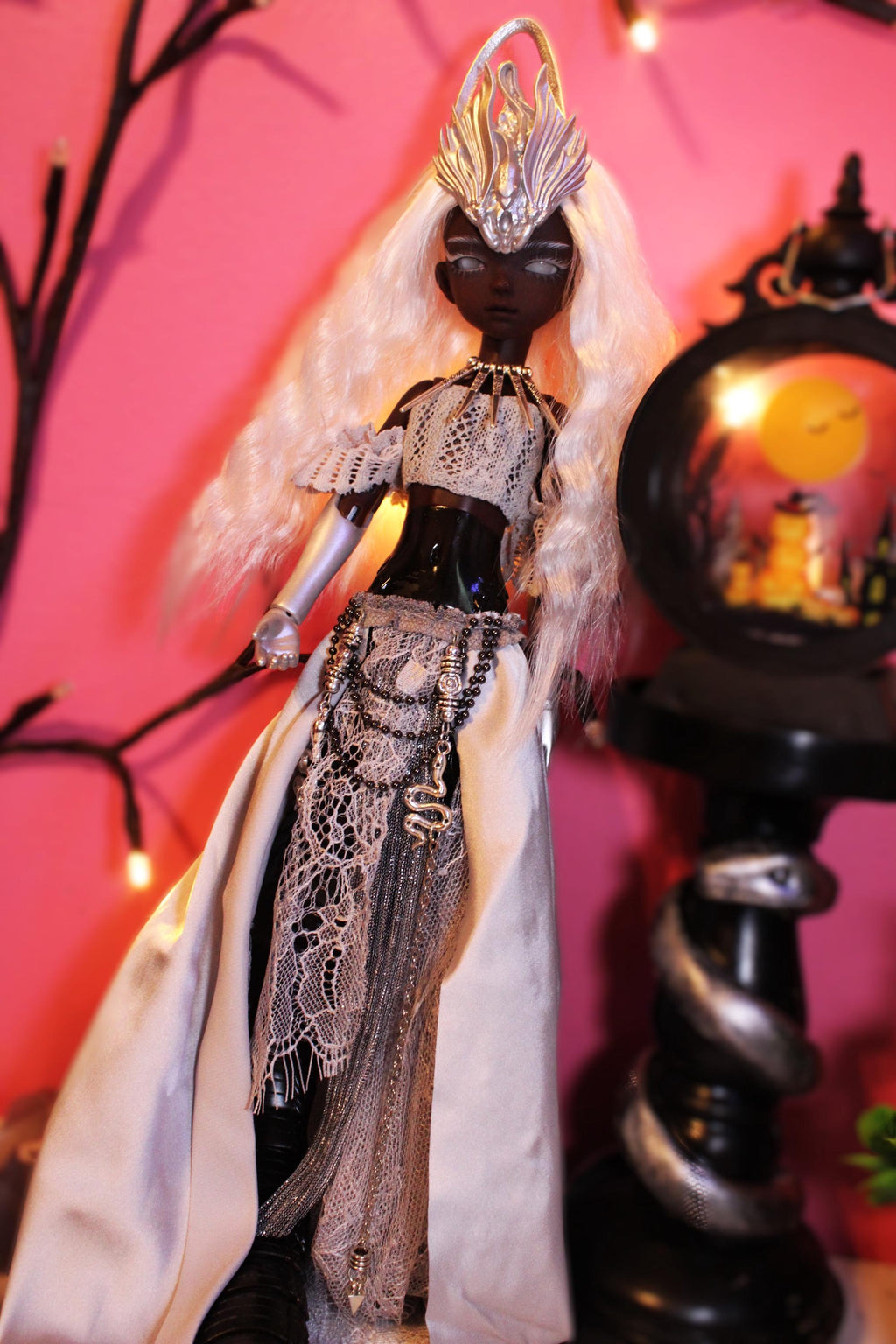 Madalia Gorgon Spirit Haunted Doll - Mirrorwork, Scrying, Guidance, Protection, Dark Feminine, Serpent Energy, Gaze, BJD Spirit -LunasINN