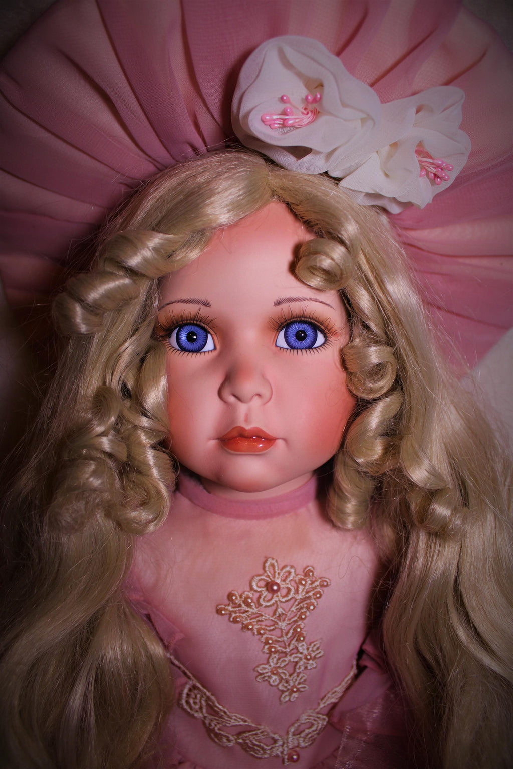 Magdalen Haunted Doll - Positive Spirit - Past Life Connection, Lightworker, Spiritual Growth, Healer, Spirit Guide -  LunasINN
