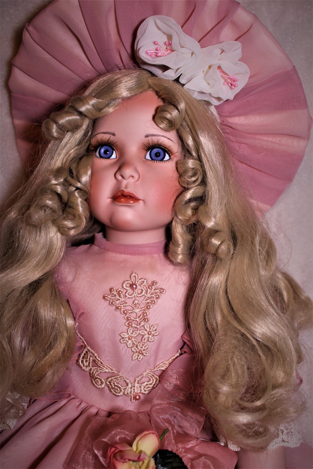 Magdalen Haunted Doll - Positive Spirit - Past Life Connection, Lightworker, Spiritual Growth, Healer, Spirit Guide -  LunasINN