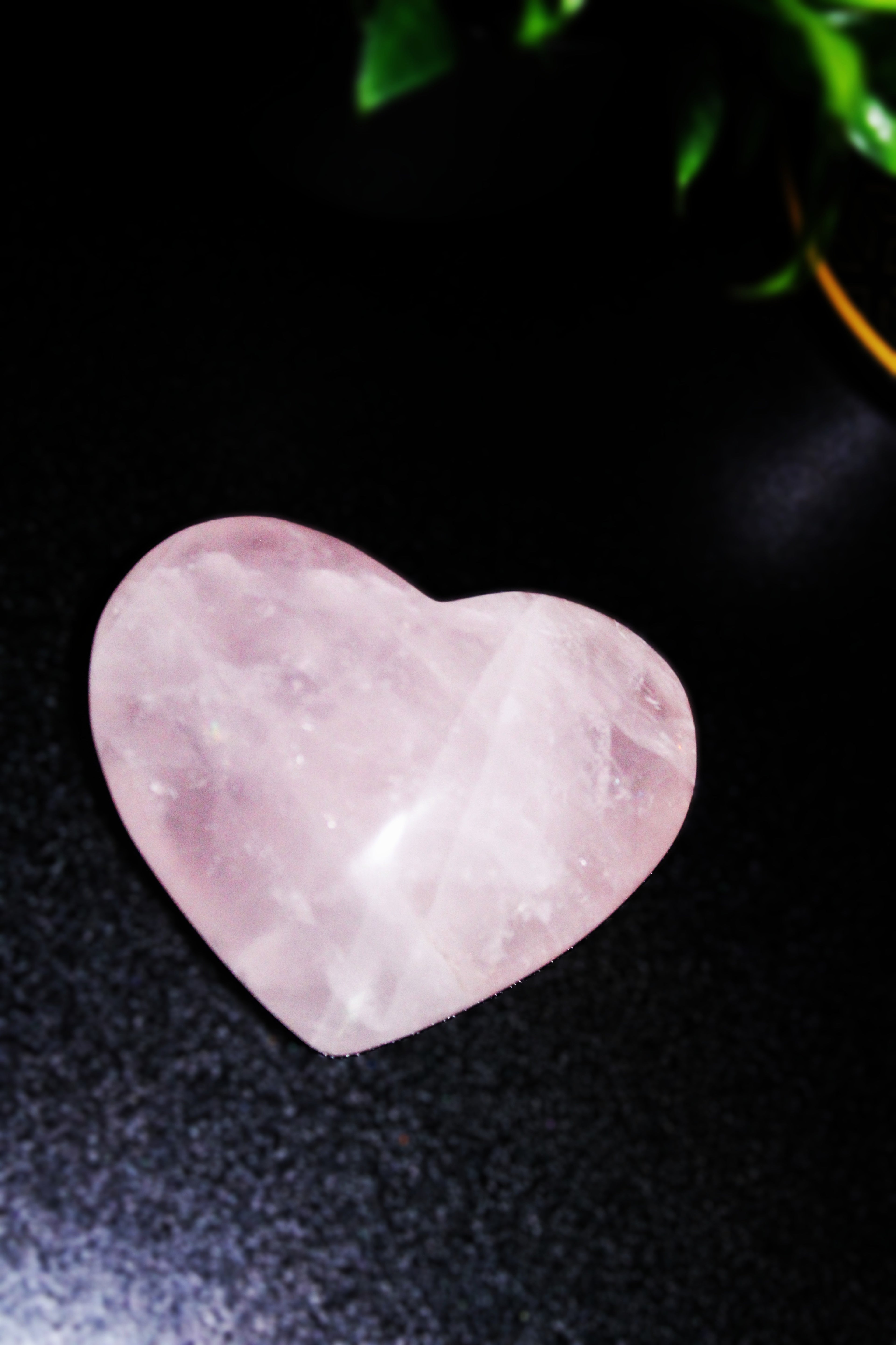 Rose Quartz Crystal Heart - LunasINN