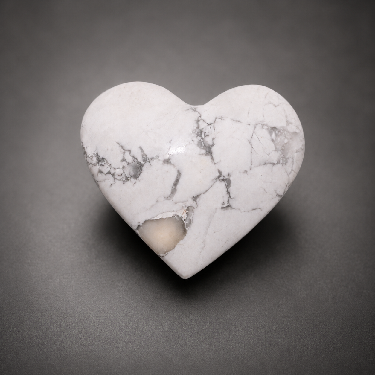 Polished Howlite Crystal Heart - LunasINN