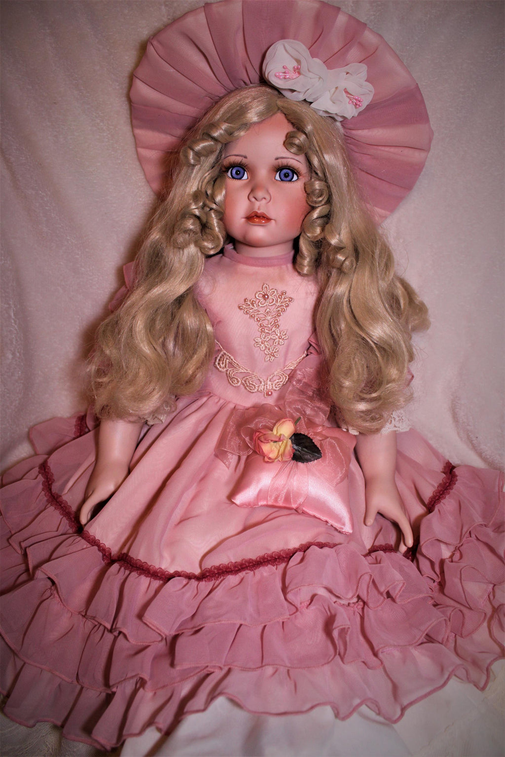 Magdalen Haunted Doll - Positive Spirit - Past Life Connection, Lightworker, Spiritual Growth, Healer, Spirit Guide -  LunasINN