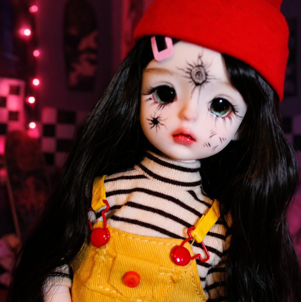 Lyn haunted doll - lunasinn